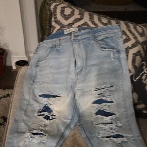 Mudd Light Blue Ripped Skinny Junior’s Jeans